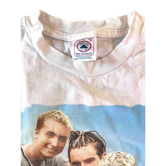 Vintage 90s NSync Band T Shirt White World Tour Delta - Picture 3 of 7